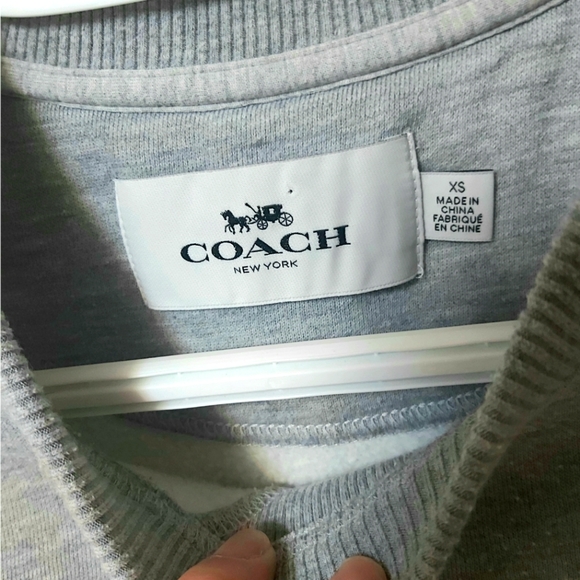 Vintage women's Coach Cherry Pullover Sweater - Picture 4 of 5